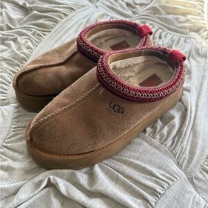UGG Tan Suede Slippers with Red Accents